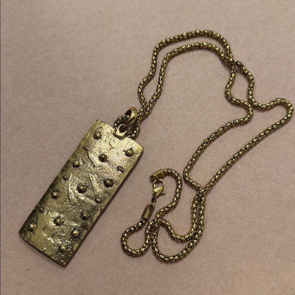 Fabulous Goldtone Rectangular Pendant Necklace Wi… - image 6